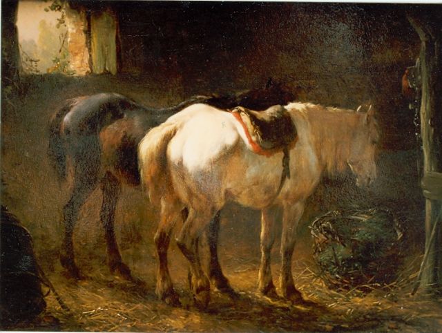 Verschuur W.  | Stalinterieur met twee paarden, olieverf op doek op paneel 18,1 x 24,2 cm, gesigneerd r.o.