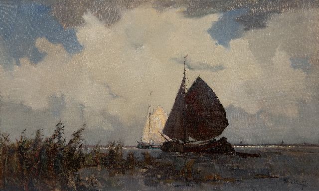 Henk Leurs | Zeilende tjalken onder Hollandse wolkenlucht, olieverf op doek, 60,0 x 100,0 cm, gesigneerd r.o. en zonder lijst