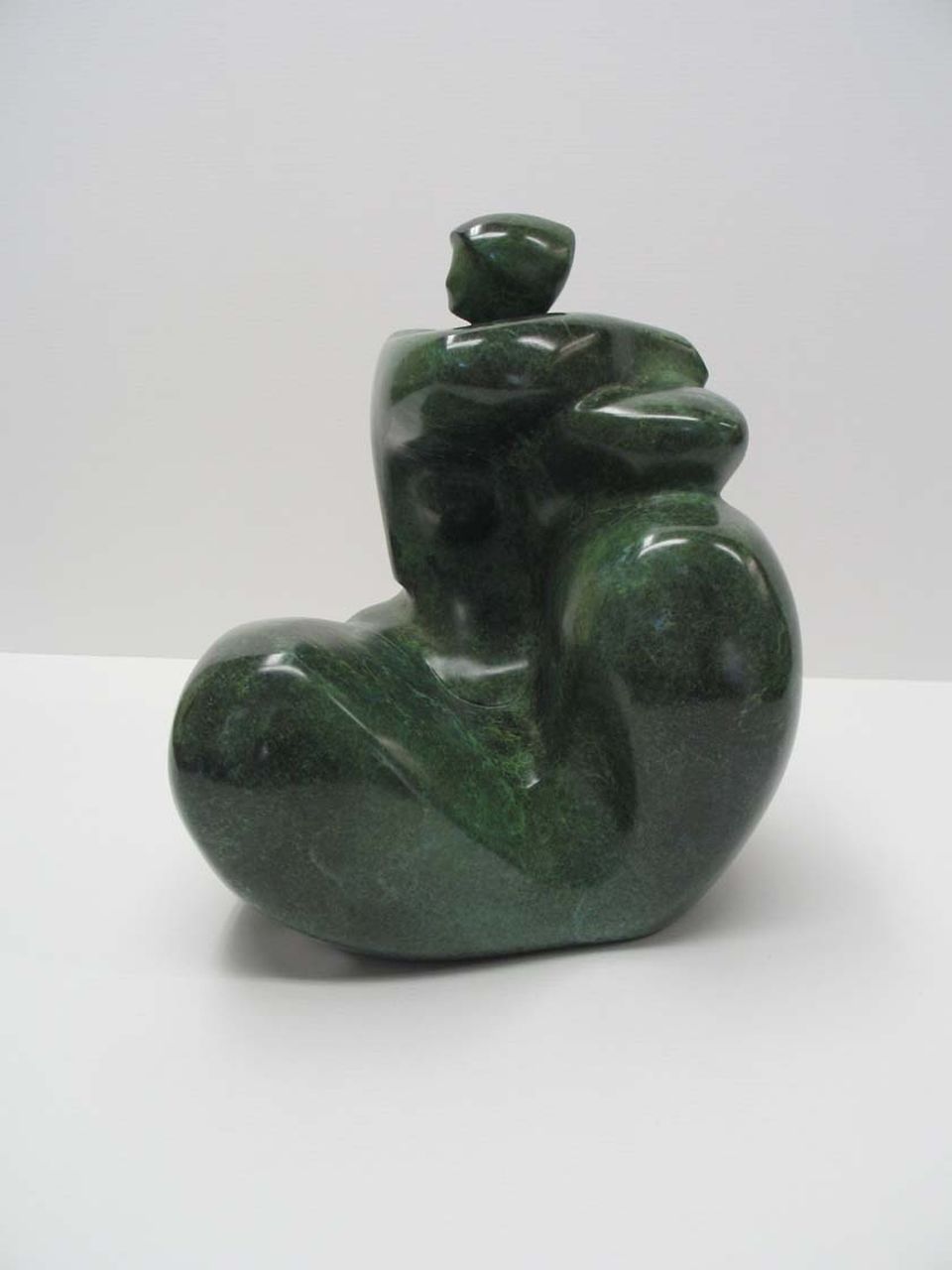 Serra R.  | Rosa Serra, In Erwartung, Bronze 26,0 x 23,0 cm, Unterzeichnet Auf der Basis und zu datieren 2004