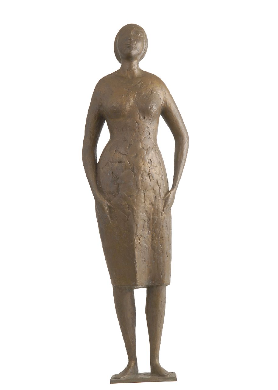 Guus Manche | A female standing, Bronze, 69,0 x 20,5 cm, signed with the artist's stamp on the base und dated 7-II '57