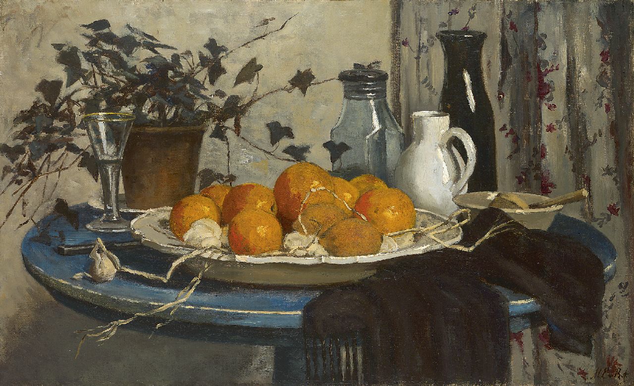 Regteren Altena M.E. van | 'Marie' Engelina van Regteren Altena, A still life with oranges on a blue table, Öl auf Leinwand 48,3 x 78,3 cm, signed l.r. with initials and on the reverse