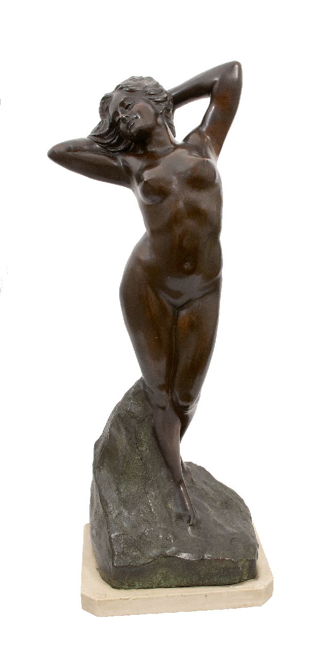 Aurisicchio V.  | Vincenzo Aurisicchio, Stehender weiblicher Akt, Bronze 82,0 x 31,5 cm, Unterzeichnet auf der Basis
