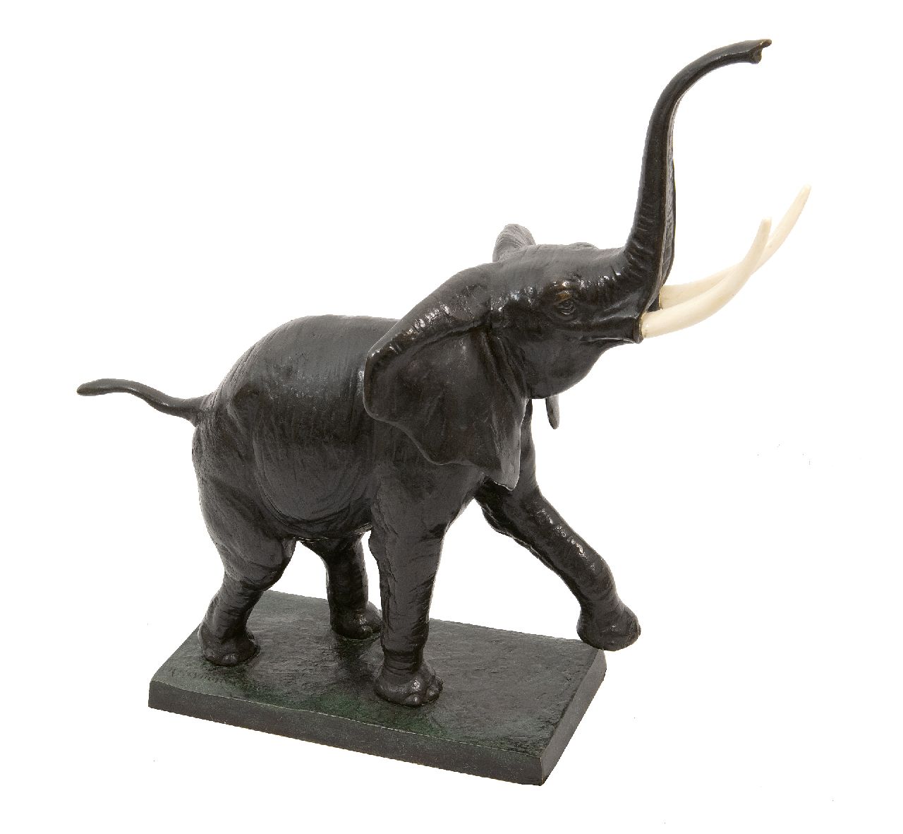 Heynen-Dumont K.  | Karl Heynen-Dumont | Skulpturen und Objekte zum Verkauf angeboten | Schreitender Elefant, bronze and ivory 44,0 x 48,0 cm, Unterzeichnet auf der Plinthe