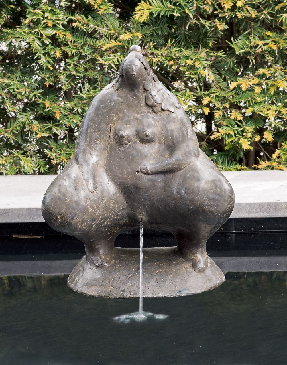 Hemert E. van | Evert van Hemert | Skulpturen und Objekte zum Verkauf angeboten | Annelies van der Pies, Patinierte Bronze 40,0 x 34,0 cm, Unterzeichnet auf Hinterseite der Basis mit Monogramm und zu datieren 2012