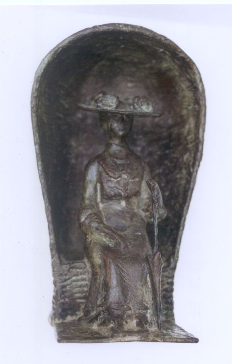 Kees de Kruijff | Elegante dame in strandstoel, Bronze, 26,3 cm, gesigneerd gesigneerd op basis
