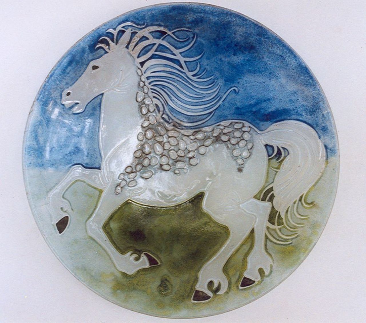 Starreveld P.  | Pieter Starreveld, Glasschale mit Pferd, Glas 38,9 cm, signed M.u.