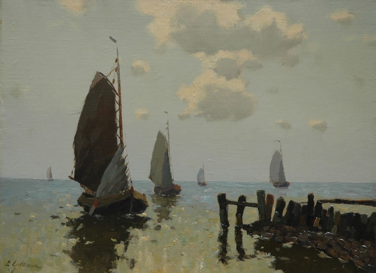 Ydema E.  | Egnatius Ydema, Returning fishing boats by the harbour entrance of Hindeloopen, Öl auf Leinwand 30,3 x 40,3 cm, signed l.l.