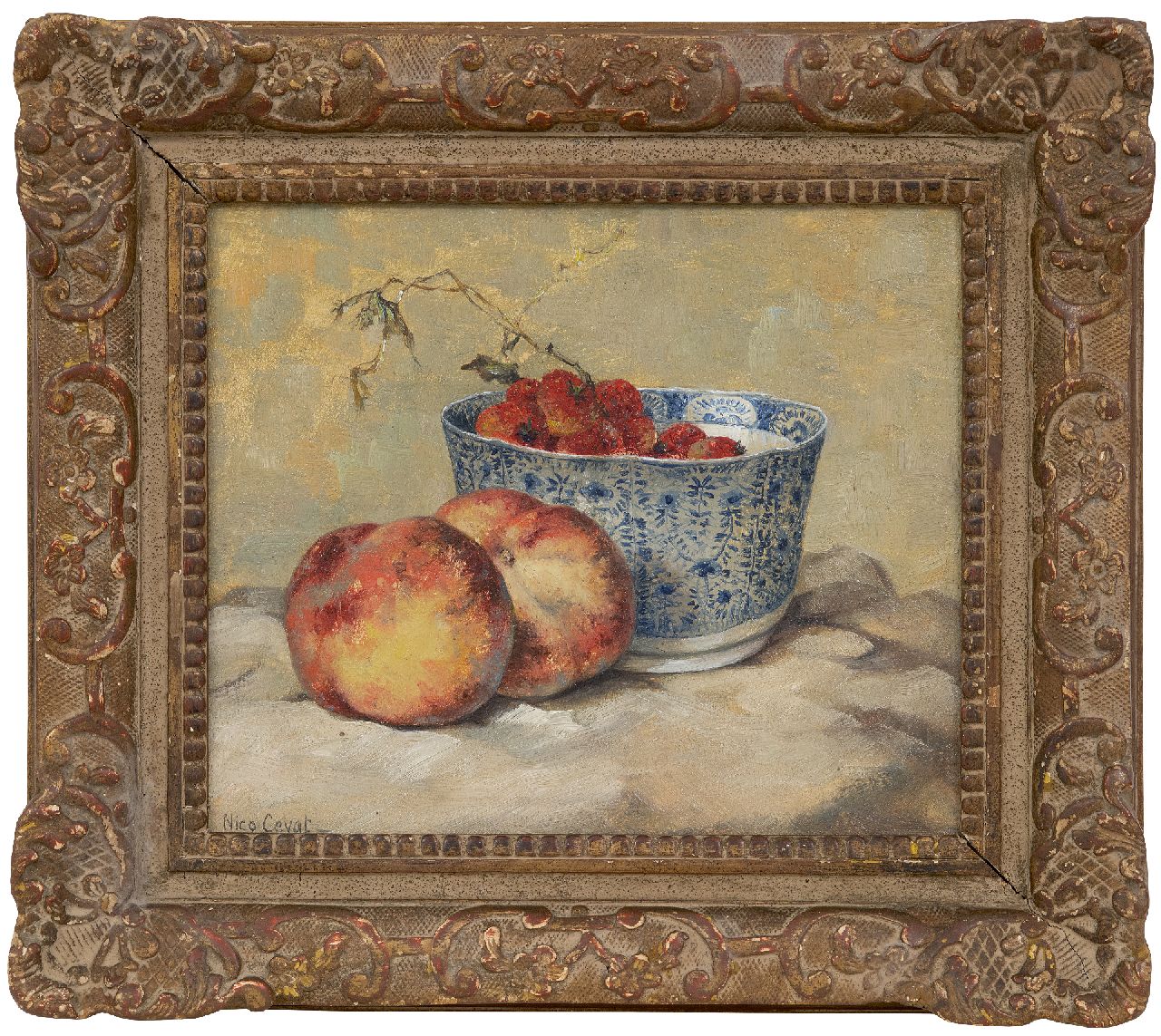Cevat N.F.H.  | Nicolas Friedrich Heinrich 'Nico' Cevat | Gemälde zum Verkauf angeboten | Stillleben mit Pfirsichen und Erdbeeren, Öl auf Holz 23,4 x 28,0 cm, Unterzeichnet u.l.