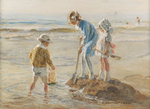 Zoetelief Tromp J.  | Children playing on Katwijk beach, Öl auf Leinwand 40,5 x 56,5 cm, signed l.r. und sold