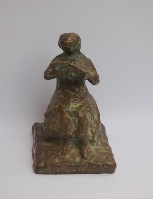 Rueter G.  | Lesende Frau, Bronze 10,6 x 7,4 cm
