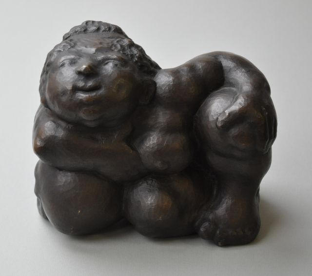 Rudolf Schwaiger | Liegende Magdalena, Bronze, 15,9 x 19,0 cm