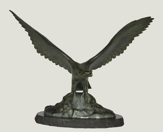 Otto Poertzel | Adler, Bronze, 48,4 x 58,7 cm, Unterzeichnet auf bronzener Basis