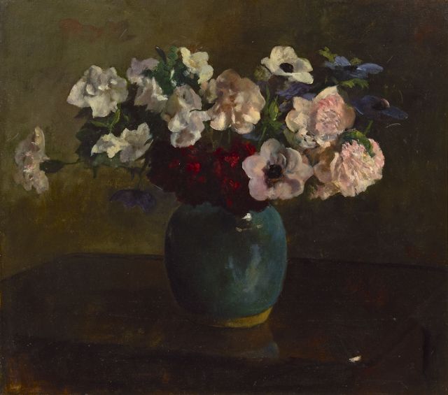 Kever J.S.H.  | Anemonen und Pfinkstrosen in blauer Vase, Öl auf Leinwand 57,4 x 63,3 cm, Unterzeichnet M.r.