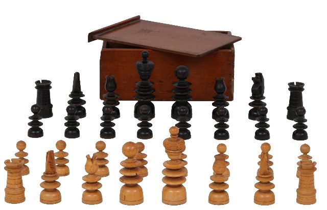 Schaakset, opbergdoos   | English St George pattern boxwood and ebonized playing set in mahogany box, Palmholz 8,3 x 3,8 cm, executed ca. 1830