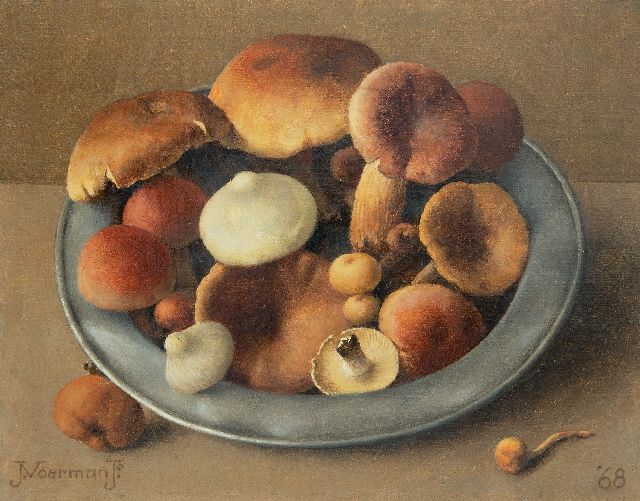 Jan Voerman jr. | Zinnteller mit Pilzen, Öl auf Leinwand  auf Holzfaser, 19,2 x 24,4 cm, Unterzeichnet u.l. und datiert '68