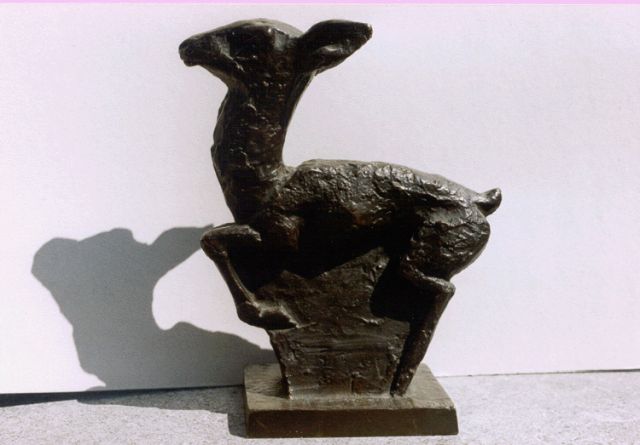 Rädecker J.A.  | Kleiner Hirsch, Bronze 19,0 cm, Unterzeichnet Mit Monogramm auf der Basis