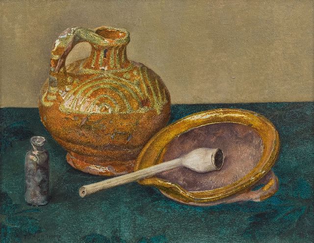 Tjitske van Hettinga Tromp | Stilleben mit irdenem Krug, Schale und Pfeife, Öl auf Holz, 21,5 x 27,1 cm, Unterzeichnet l.u. und datiert 1910